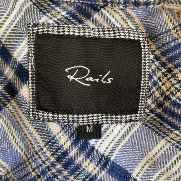 Rails Sleeveless Button Down Top Plaid Medium - Picture 7 of 7